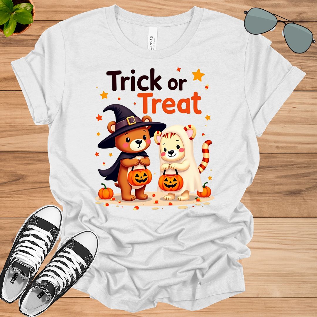 Comfort Colors Retro Halloween Trick Or Treat Winnie The Pooh And Tigger Unisex t-shirt - tee1spread